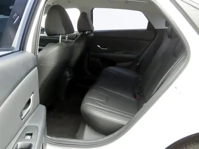 Hyundai Avante 2023, 46985 км, за 9518.78 USD - фото 13