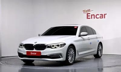 BMW 5-Series · 2019 год