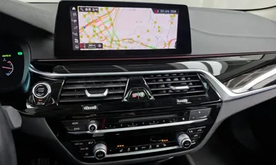 BMW 5-Series 2019, 65054 км, за 16377.27 USD - фото 14