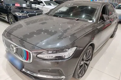 Volvo S90 · 2024 год