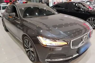 Volvo S90 2024, 66700 км, за 27315 USD