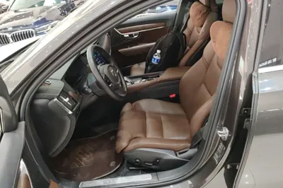 Volvo S90 2024, 66700 км, за 27315 USD - фото 18