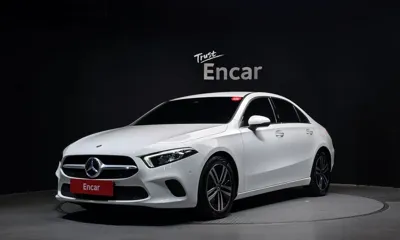 Mercedes-Benz A-Class · 2022 год
