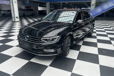 Volkswagen Magotan · 2020 год