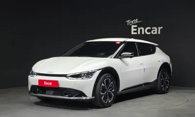 Kia EV6 · 2023 год