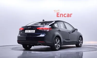 Kia K3 2017, 73496 км, за 7032.62 USD