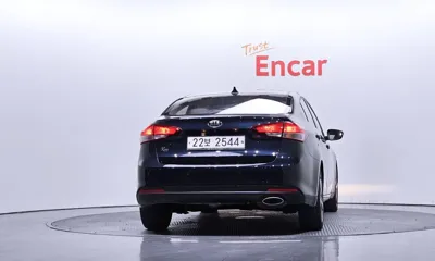 Kia K3 2017, 73496 км, за 7032.62 USD