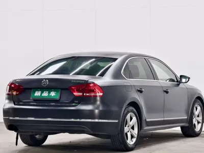 Volkswagen Passat 2011, 250000 км, за 2163 USD