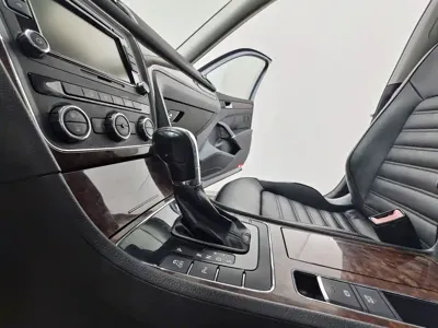 Volkswagen Passat 2011, 250000 км, за 2163 USD - фото 12