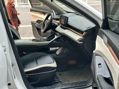 Haval H6 2020, 60400 км, за 7971.23 USD - фото 6