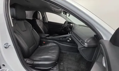 Hyundai Avante 2025, 2193 км, за 10353.58 USD - фото 10