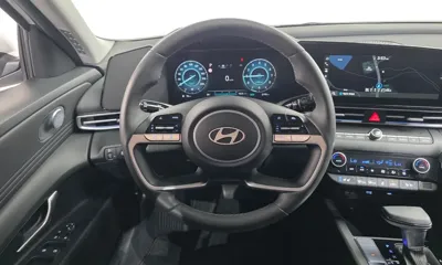 Hyundai Avante 2025, 2193 км, за 10353.58 USD - фото 13