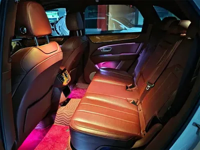 Bentley Bentayga 2021, 11700 км, за 278300.58 USD