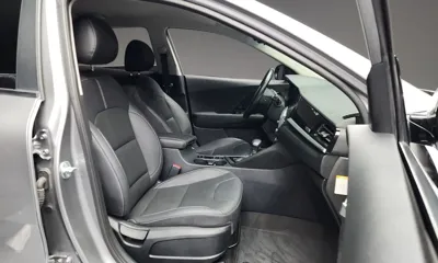 Kia Niro 2020, 31967 км, за 12913.9 USD - фото 11
