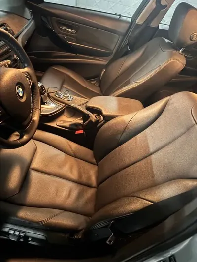 BMW 3-Series 2012, 169000 км, за 3938.56 USD