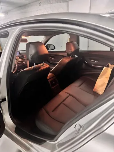 BMW 3-Series 2012, 169000 км, за 3938.56 USD