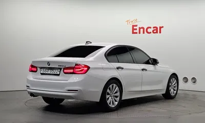 BMW 3-Series 2016, 101585 км, за 7156.34 USD