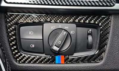 BMW 3-Series 2016, 101585 км, за 7156.34 USD - фото 13