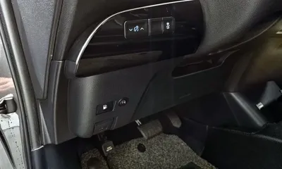 Toyota Prius 2018, 127858 км, за 9583.83 USD - фото 19