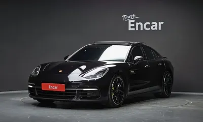 Porsche Panamera · 2020 год