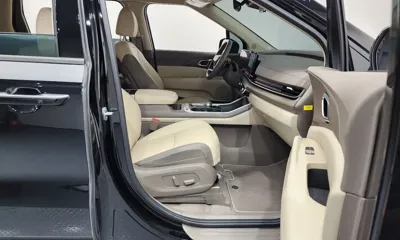 Kia Canival 2025, 20236 км, за 27102.08 USD - фото 11