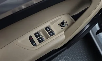 Audi Q5 2021, 123756 км, за 21596.43 USD - фото 35