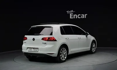Volkswagen Golf 2014, 105577 км, за 5430.46 USD