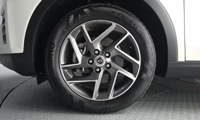 KG_Mobility_Ssangyong TIBOLI 2022, 7599 км, за 9441.94 USD