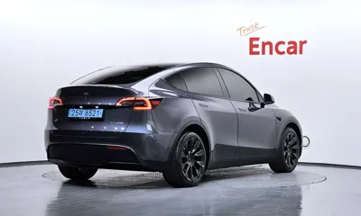 Tesla Model Y 2021, 59507 км, за 24914.28 USD