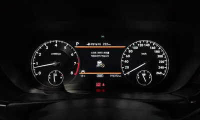 Genesis EQ900