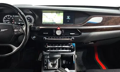 Genesis EQ900