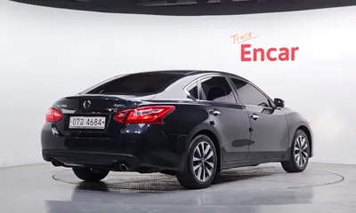 Nissan Altima 2017, 60962 км, за 6170.41 USD