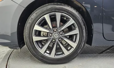 Nissan Altima 2017, 60962 км, за 6170.41 USD