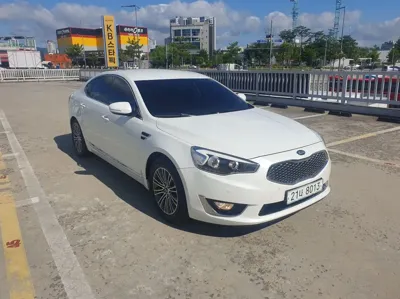 Kia K7 2015, 128657 км, за 4463.7 USD