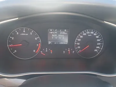 Kia K7 2015, 128657 км, за 4463.7 USD - фото 8