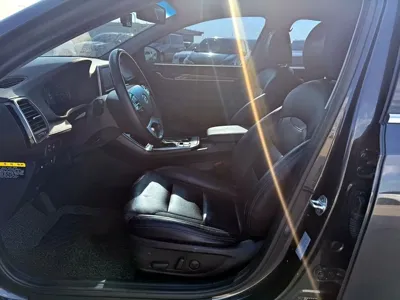 Hyundai Grandeur 2018, 114227 км, за 10358.31 USD - фото 7