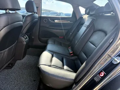 Hyundai Grandeur 2018, 114227 км, за 10358.31 USD - фото 8