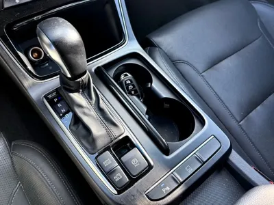 Hyundai Grandeur 2018, 114227 км, за 10358.31 USD - фото 14
