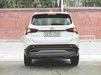 Hyundai Santafe 2021, 85700 км, за 14375.74 USD