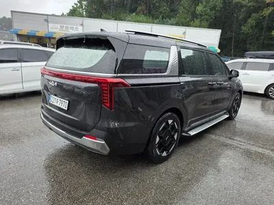 Kia Canival 2025, 52529 км, за 26191.41 USD