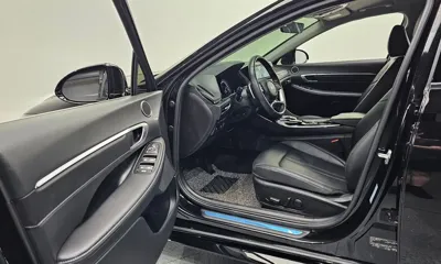 Hyundai Sonata 2022, 60337 км, за 12361.19 USD - фото 10
