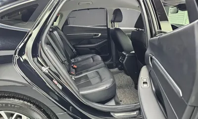 Hyundai Sonata 2022, 60337 км, за 12361.19 USD - фото 12