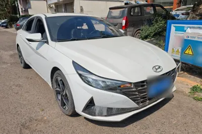 Hyundai Elantra 2022, 30600 км, за 14120 USD