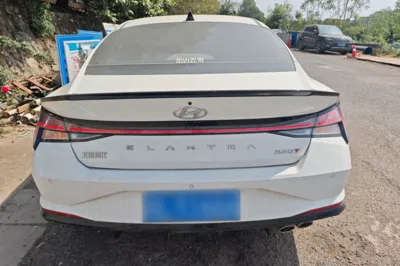 Hyundai Elantra 2022, 30600 км, за 14120 USD