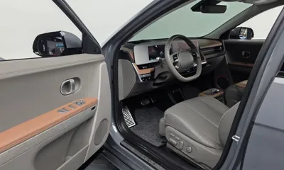 Hyundai Ioniq5 2022, 43981 км, за 21792.89 USD - фото 10