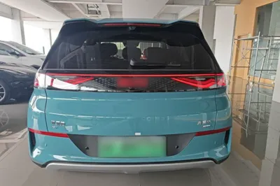 BYD Sealion 05 EV 2025, 10600 км, за 17346 USD - фото 11