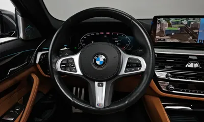 BMW 5-Series 2022, 28855 км, за 25585.38 USD - фото 13