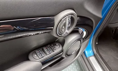 MINI Cooper 2022, 59715 км, за 15601.63 USD - фото 20