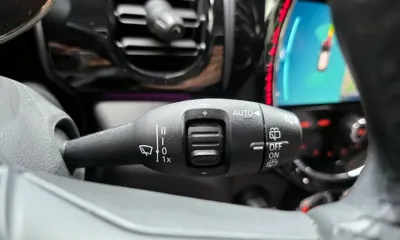 MINI Cooper 2022, 59715 км, за 15601.63 USD - фото 28