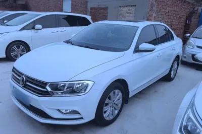 Volkswagen Bora 2016, 129400 км, за 7093 USD
